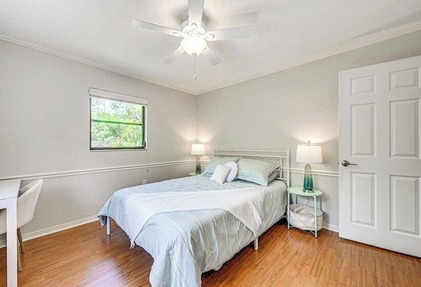 Port Charlotte Home W/ Heated Pool: 3 Mi To Harbor