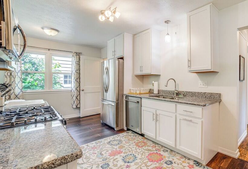 1 Mi To Notre Dame Stadium: Quiet Home W/ Fire Pit