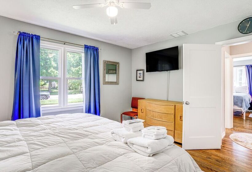 1 Mi To Notre Dame Stadium: Quiet Home W/ Fire Pit