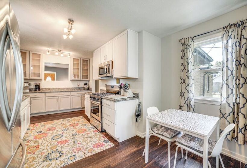 1 Mi To Notre Dame Stadium: Quiet Home W/ Fire Pit