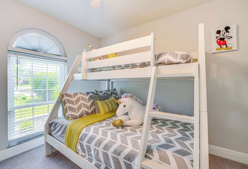 5 Mi To Disney World: Spacious Kissimmee Home!