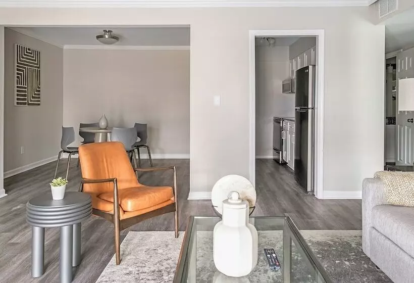 Landing At The Brookwood Apartments