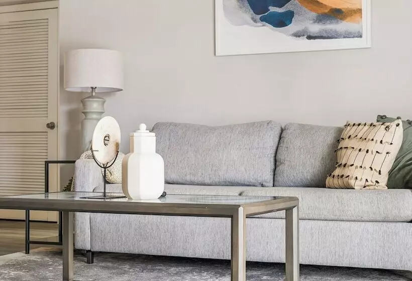 Landing At The Brookwood Apartments