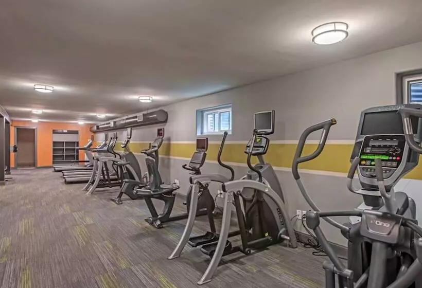 Landing At The Brookwood Apartments