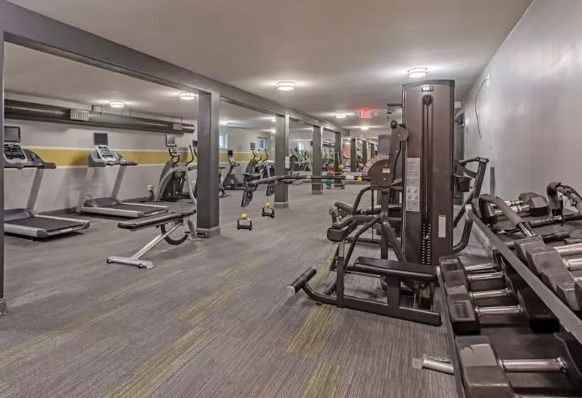 Landing At The Brookwood Apartments