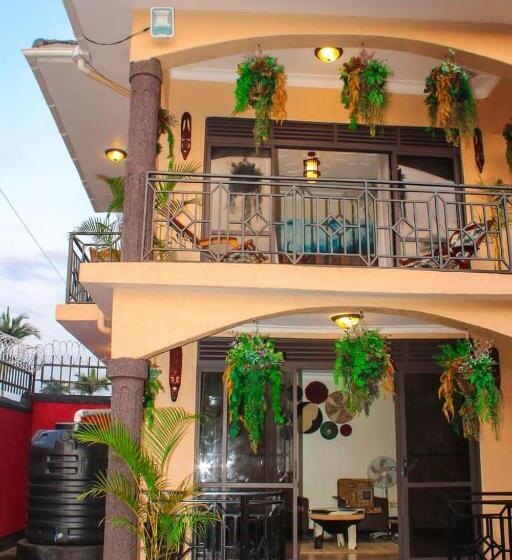 تختخواب و صبحانه Acacia Nest Jinja