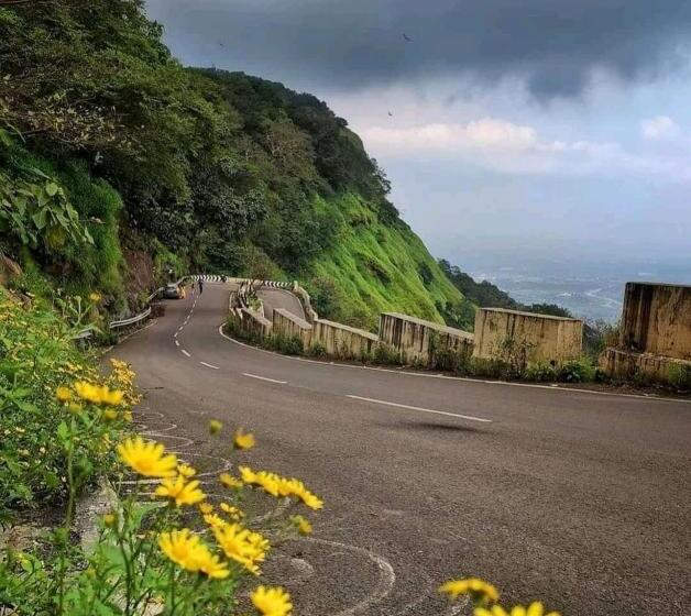 Bed and Breakfast The Bagicha Residency Matheran