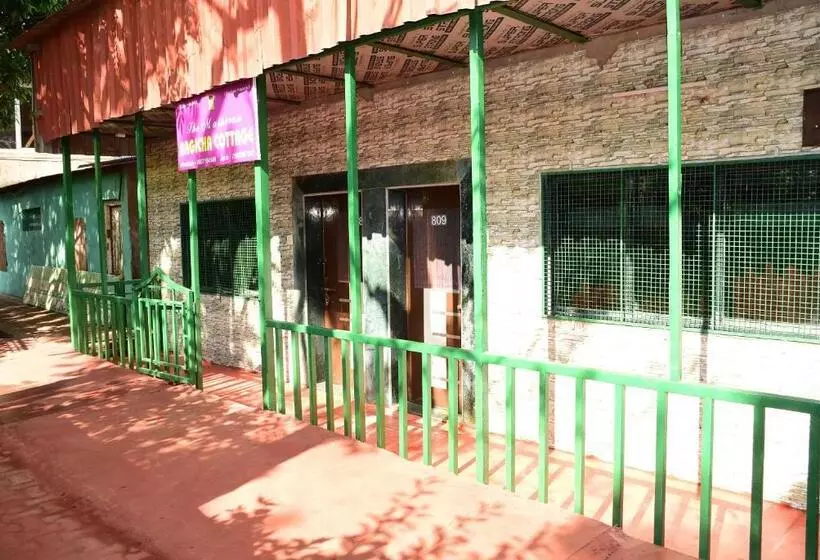 Aamiaismajoitus (B&B) The Bagicha Residency Matheran