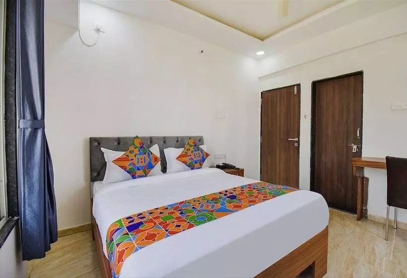 Fabhotel Red Velvet Inn & Suites