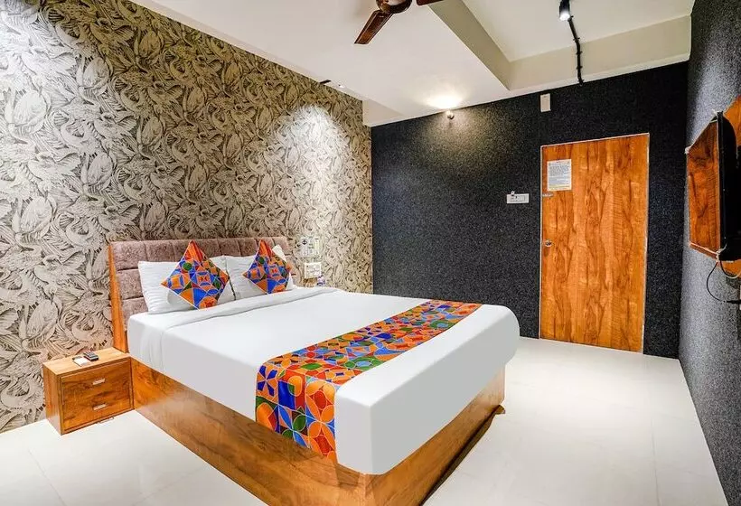 Fabhotel The Life