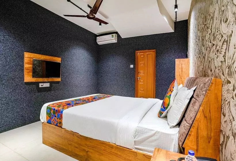 Fabhotel The Life