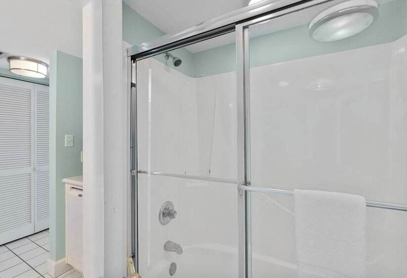 Gull Watch By Avantstay Beachfront Condo