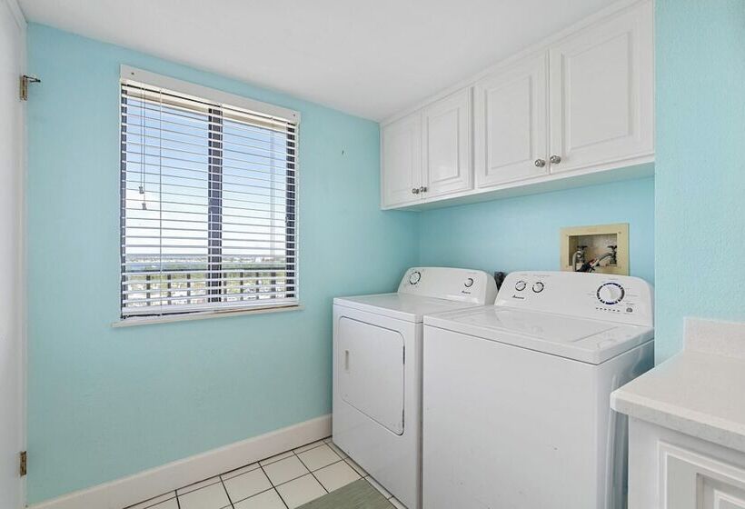 Gull Watch By Avantstay Beachfront Condo