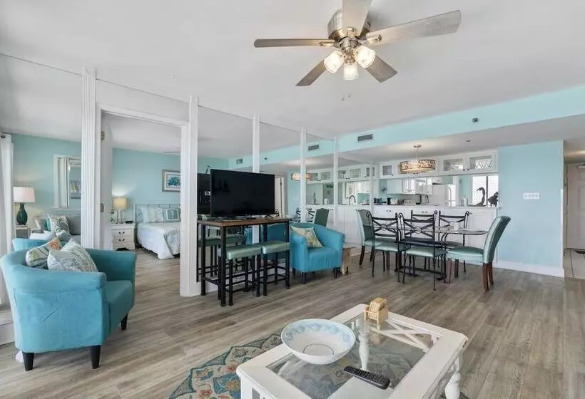 Gull Watch By Avantstay Beachfront Condo