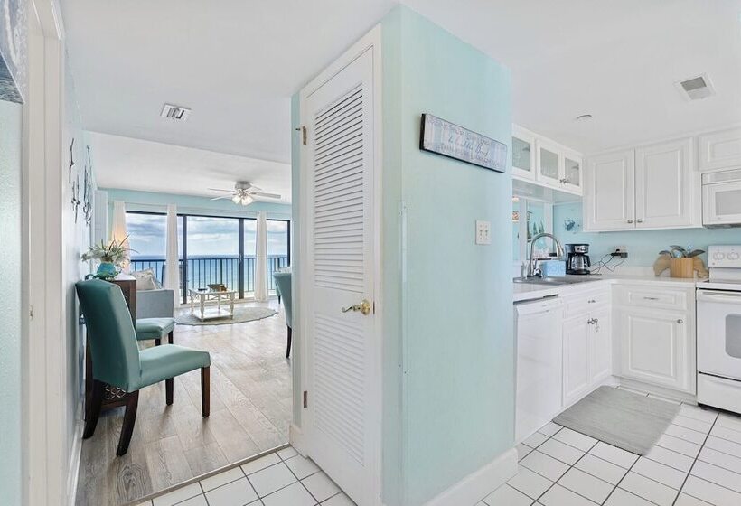 Gull Watch By Avantstay Beachfront Condo