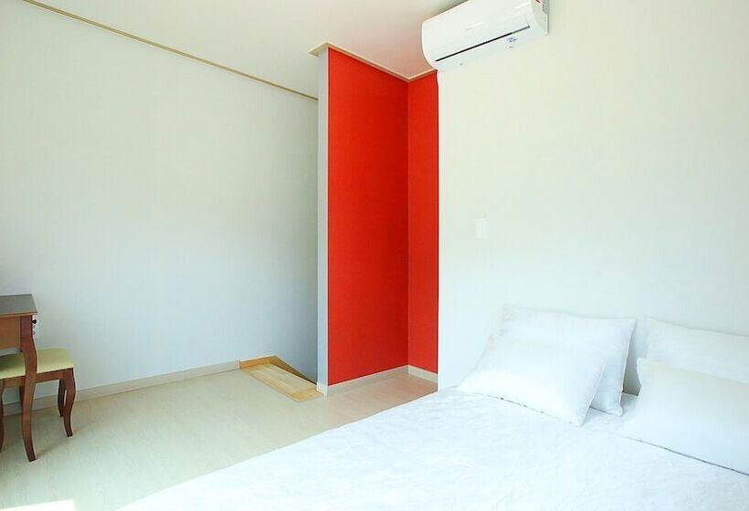 Hongcheon Stone Brown Pension