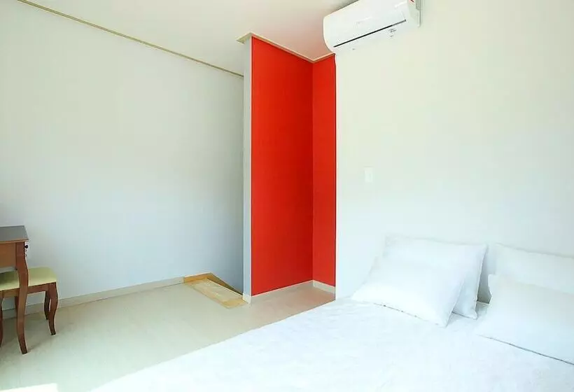 Hongcheon Stone Brown Pension