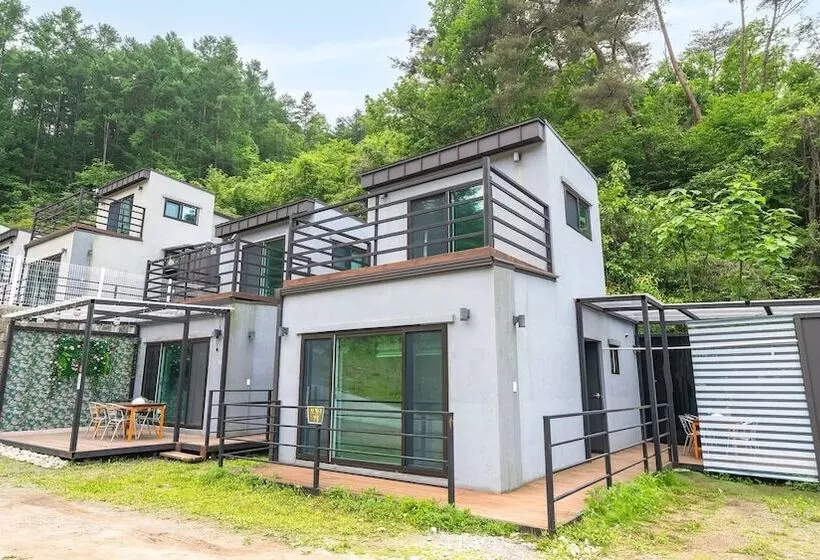 Hongcheon Stone Brown Pension