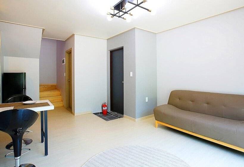 Hongcheon Stone Brown Pension