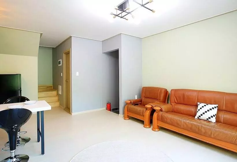 Hongcheon Stone Brown Pension