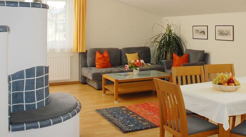 Отель Appartements Tritscher