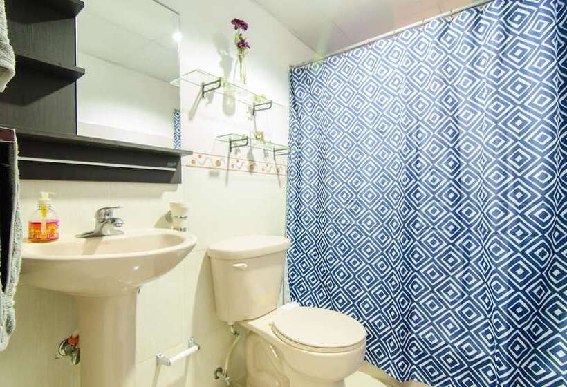 هتل Blanco Vacation Properties