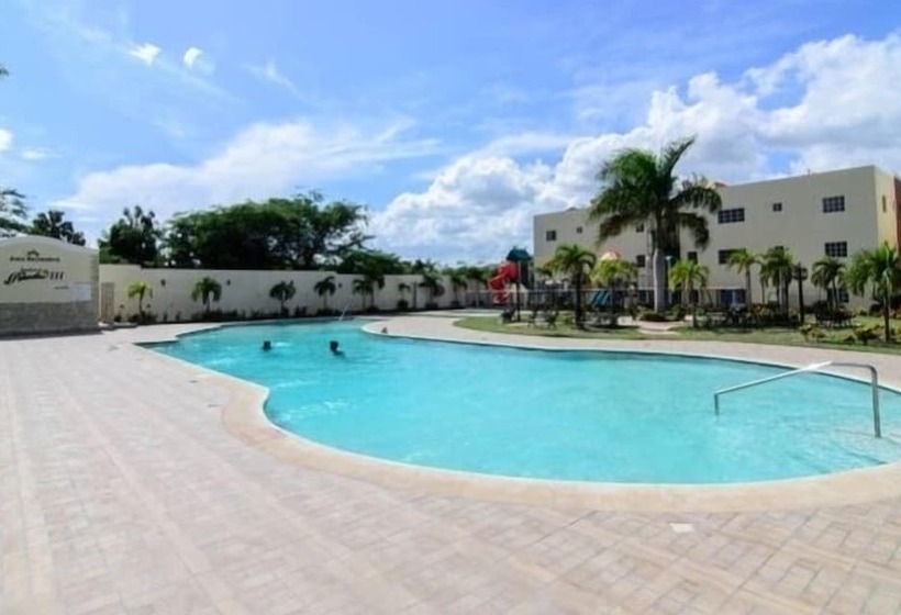 هتل Blanco Vacation Properties