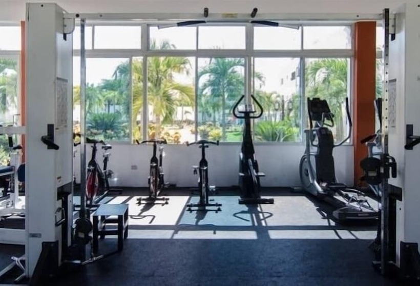 هتل Blanco Vacation Properties