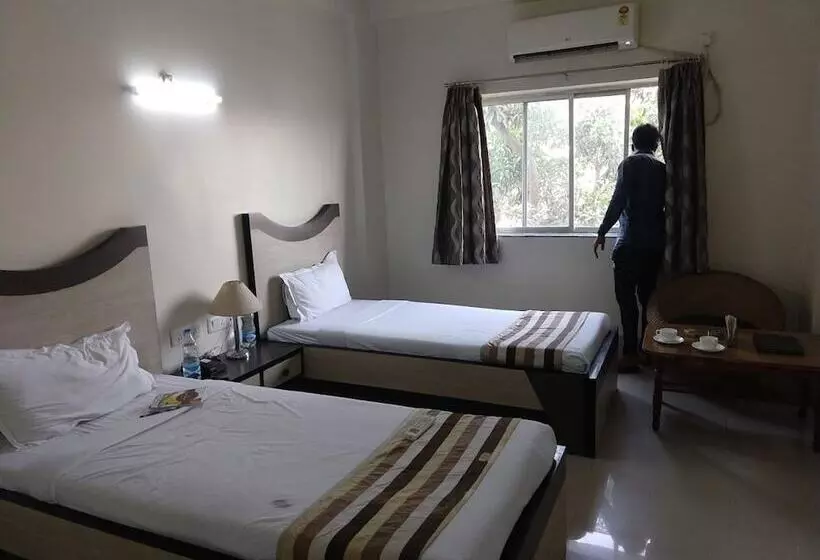 Hotelli Centre Point Purnia