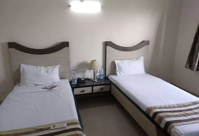 Hotelli Centre Point Purnia