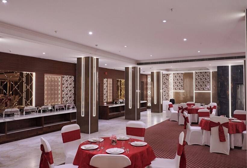 Hotel Deventure Sarovar Portico Patel Nagar