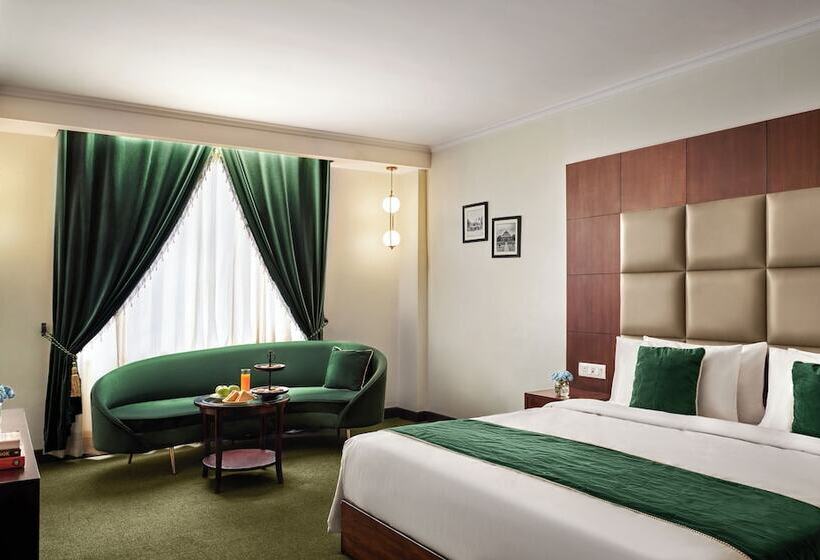 Hotel Deventure Sarovar Portico Patel Nagar