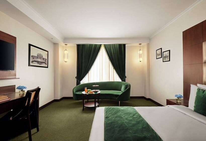 Hotel Deventure Sarovar Portico Patel Nagar