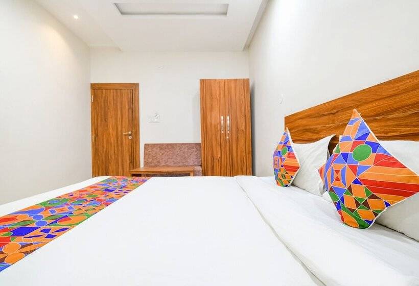 Hotel Fabexpress Blue Sky