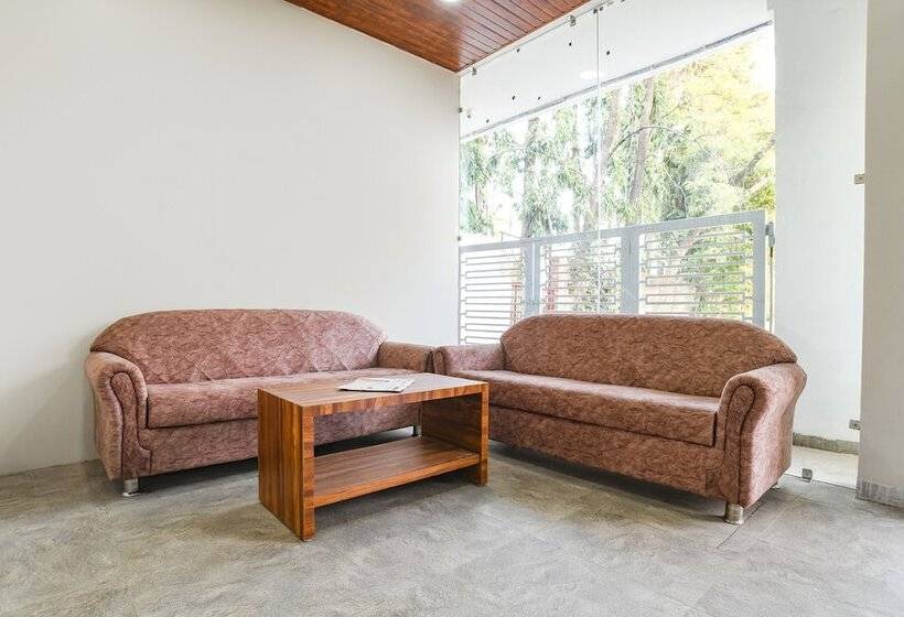 Hotel Fabexpress Blue Sky