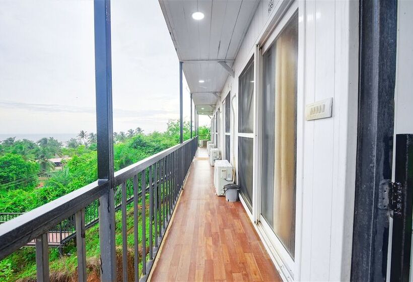 Hotel Fabexpress Vincy Place, Mandrem Beach