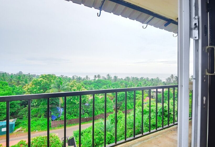 Hotel Fabexpress Vincy Place, Mandrem Beach