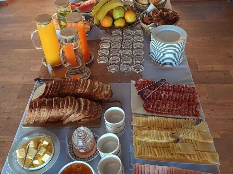 هتل Finca Del Sacramento