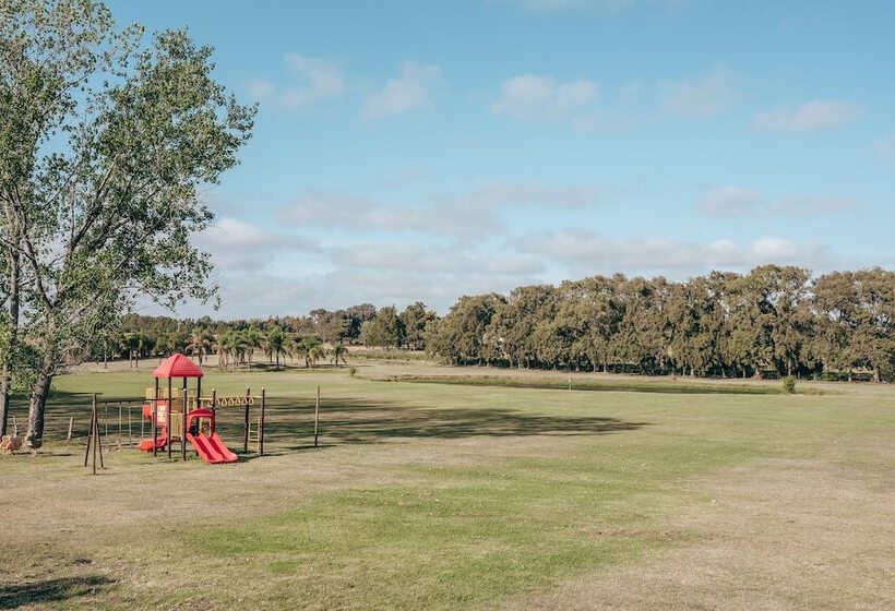 هتل Finca Del Sacramento