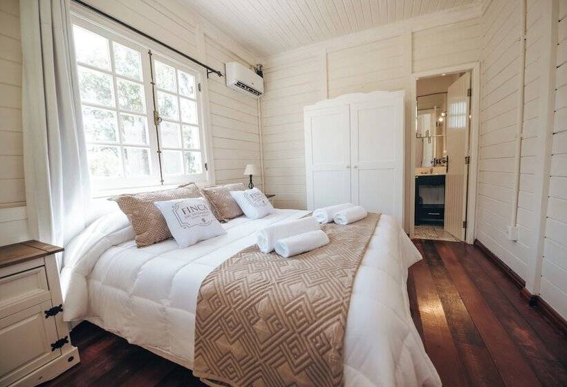 هتل Finca Del Sacramento