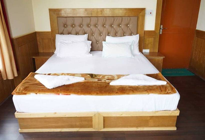 Hotel Greater Ladakh Residency