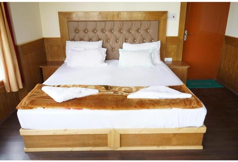 Hotel Greater Ladakh Residency