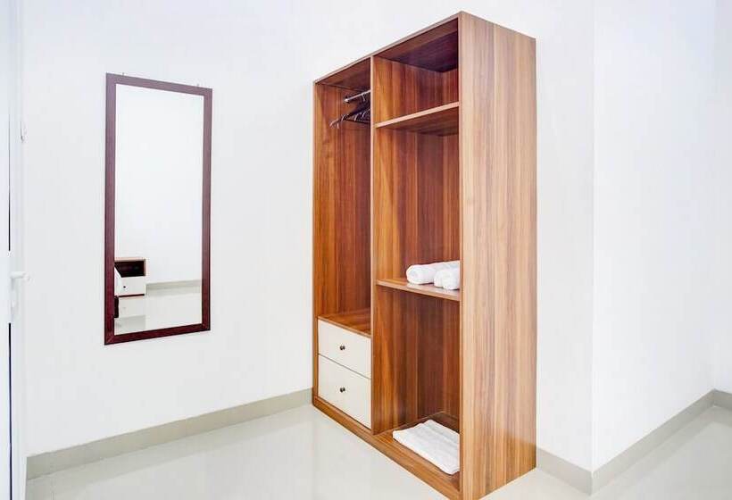 בית מלון כפרי O Griya Bawean Near Uin Radin Intan