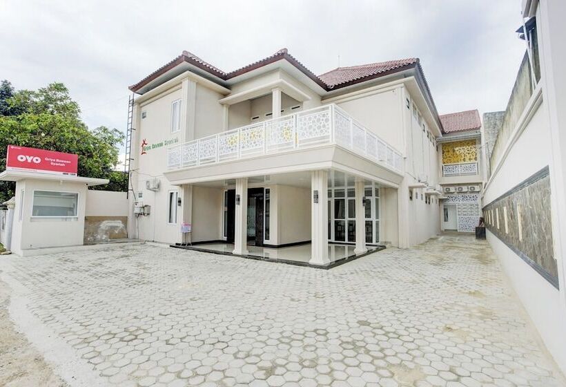 בית מלון כפרי O Griya Bawean Near Uin Radin Intan