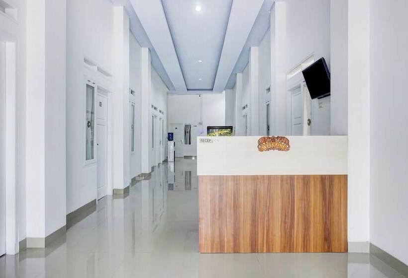 בית מלון כפרי O Griya Bawean Near Uin Radin Intan