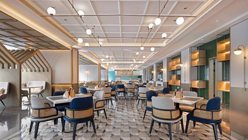 هتل Hilton Garden Inn Chengdu Chenghua