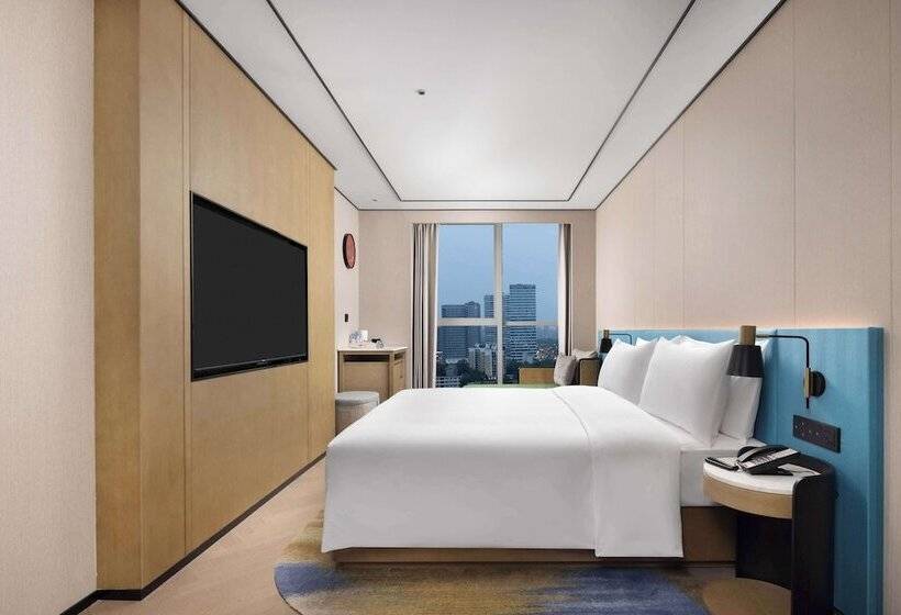 هتل Hilton Garden Inn Chengdu Chenghua