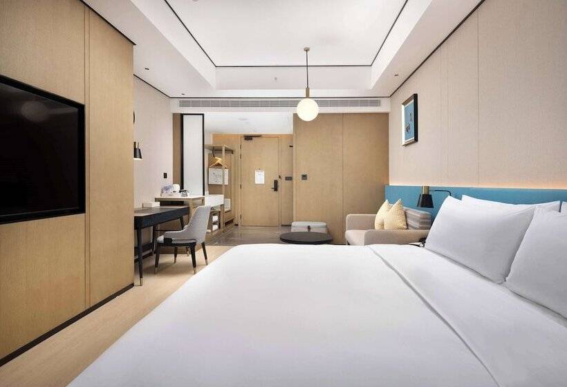 هتل Hilton Garden Inn Chengdu Chenghua