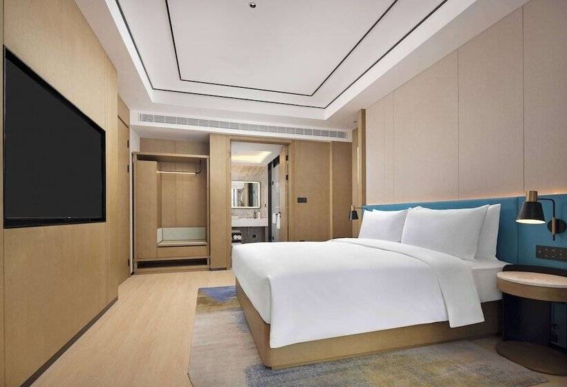 هتل Hilton Garden Inn Chengdu Chenghua