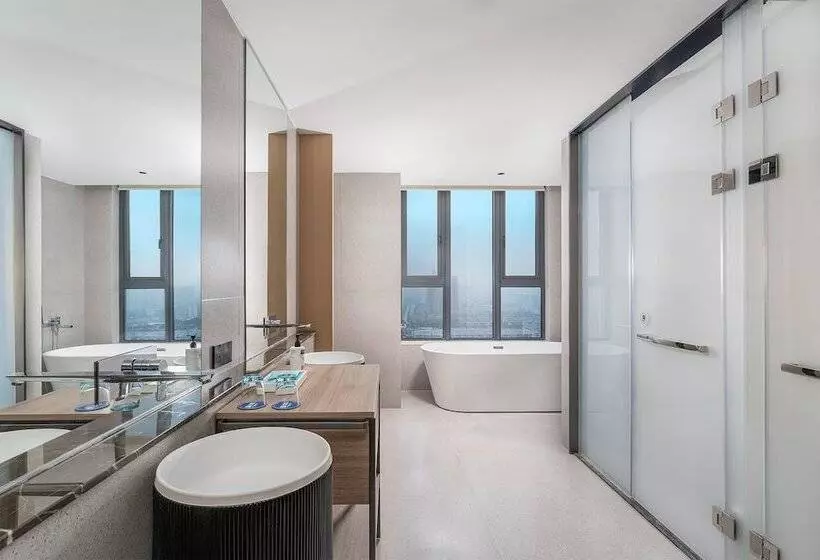 هتل Holiday Inn Express Changsha Yuhua By Ihg